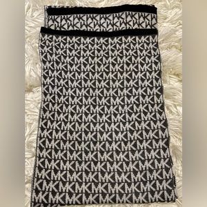 Authentic Michael Kors Scarf